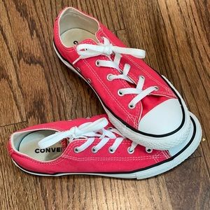 Converse hot pink sneakers